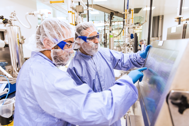 02_Small_BI_6_EYE_MFG_20191009__40A2627 02_Small_BI_6_EYE_MFG_20191009__40A2627.jpeg